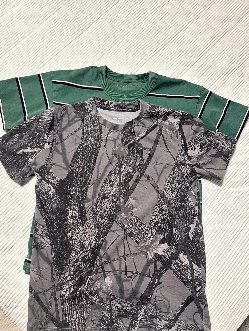 Bundle 2 Abercrombie Kids boys 13/14 cotton shirts